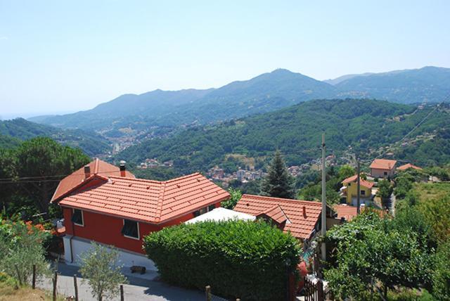 Agriturismo Terra E Cielo Serra Ricco Bagian luar foto